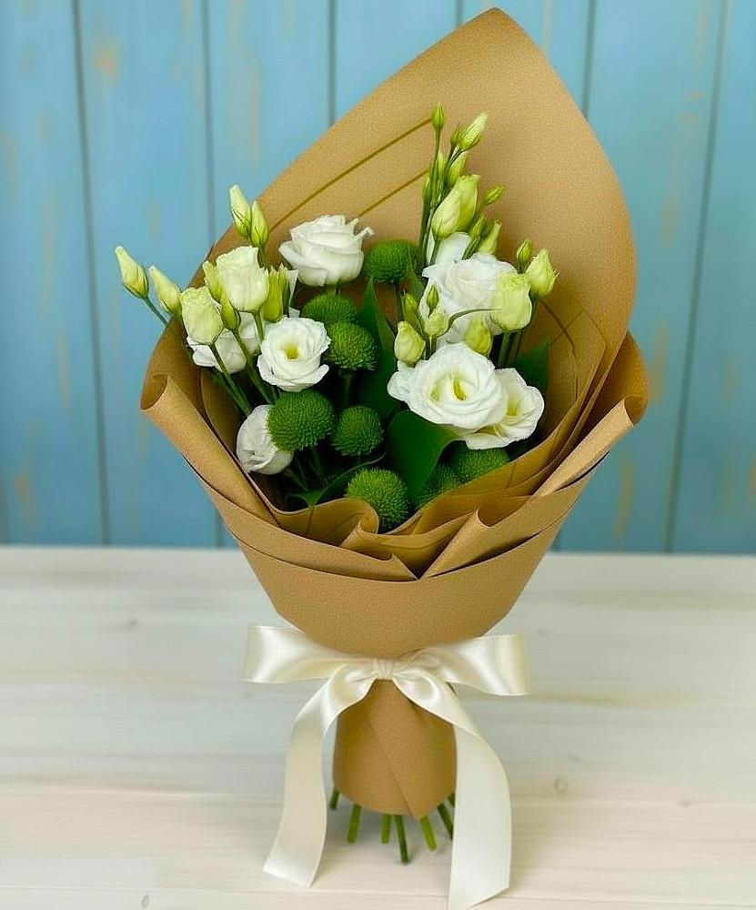 Букет цветов из: Хризантемы и Лизиантусы в Вилючинске