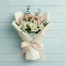 Букет цветов из:  Альстромерии в Вилючинске
