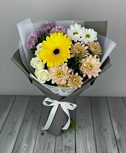 Букет цветов из:  Розы, Герберы и Хризантемы в Вилючинске