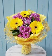 Букет цветов из:  Хризантемы и Герберы в Вилючинске