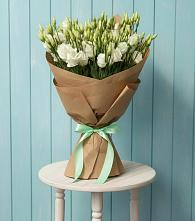 Букет цветов из:  Лизиантусы в Вилючинске