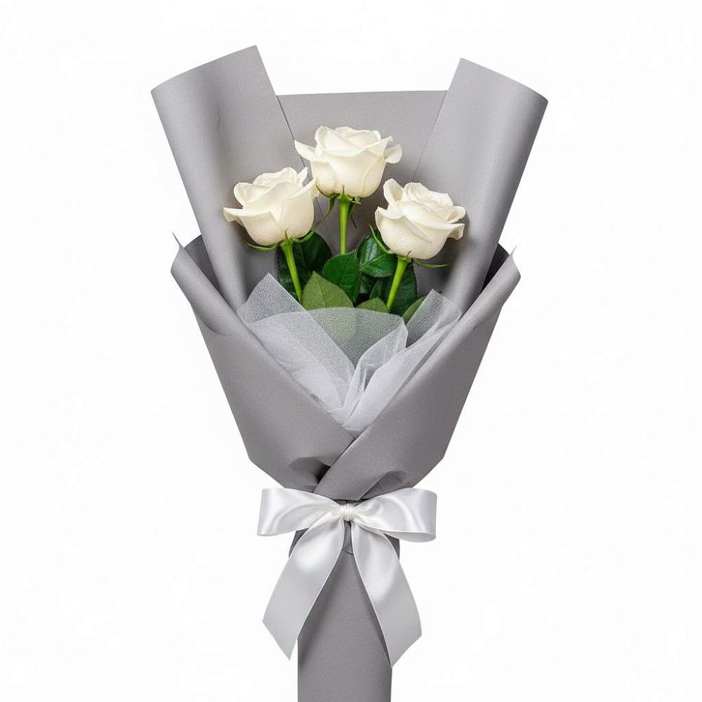 Букет 3 белые розы в Вилючинске