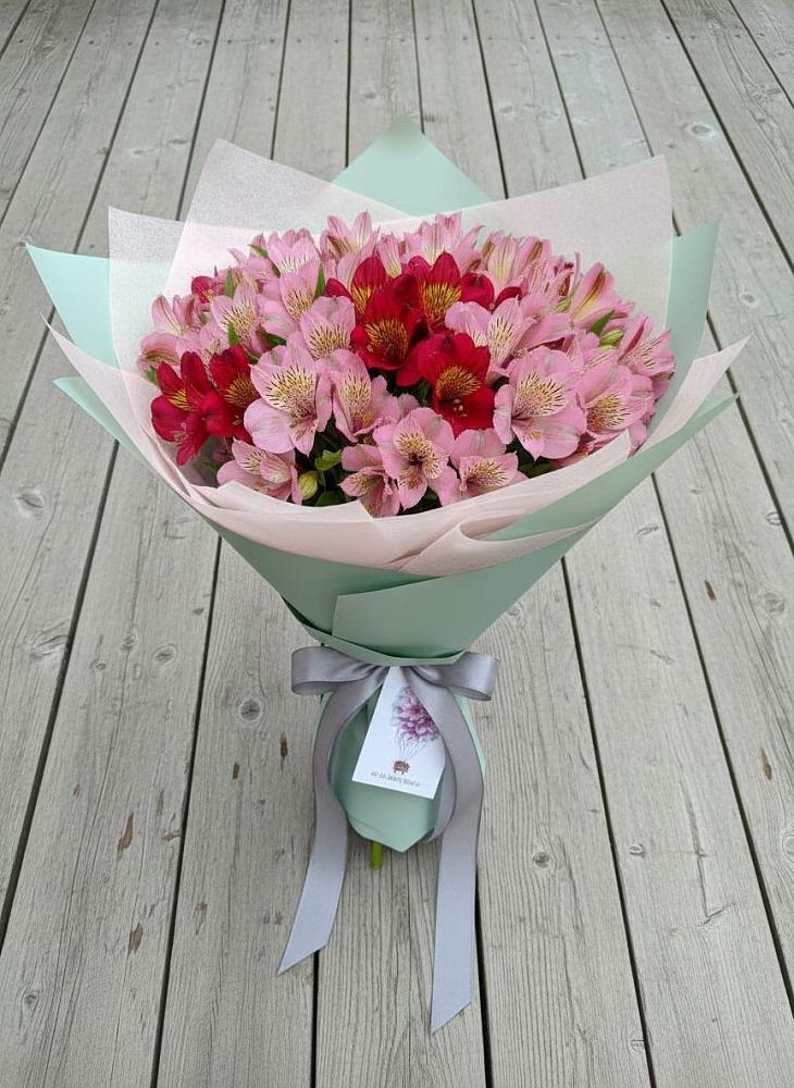 Букет цветов из: Альстромерии в Вилючинске