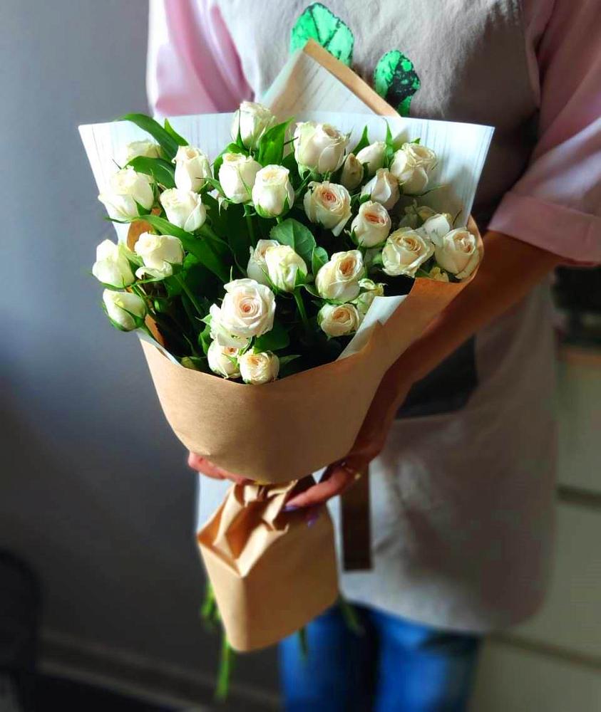 Букет цветов из: Розы в Вилючинске
