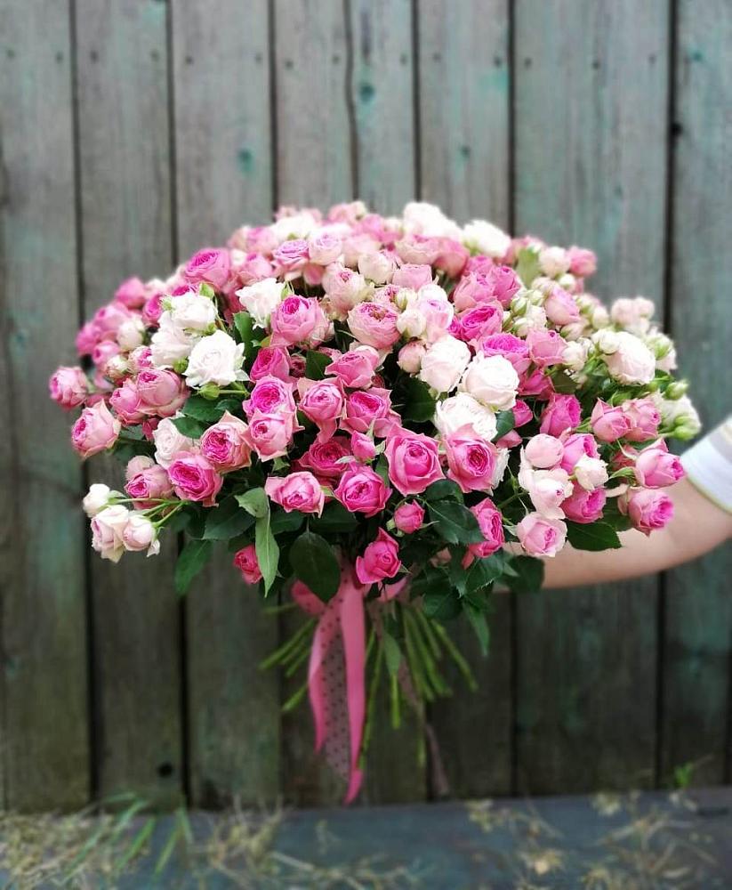 Букет Розовые кустовые розы Натали и Лав Лидия в Вилючинске