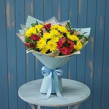 Букет цветов из:  Альстромерии и Хризантемы в Вилючинске