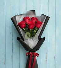 Букет цветов из:  Розы в Вилючинске